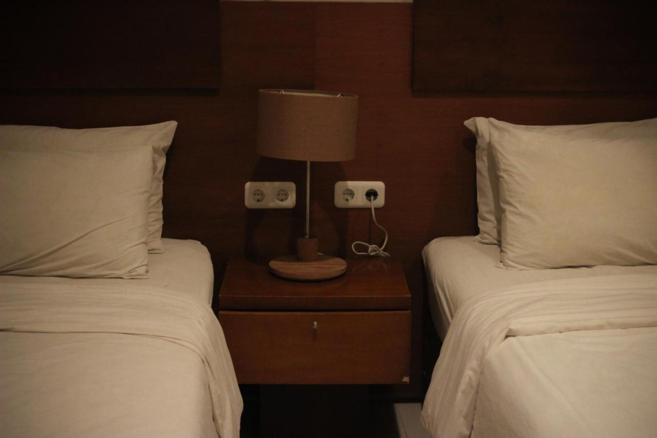 Hotel Graha Kinasih Kotabaru Jogjacarta Exterior foto